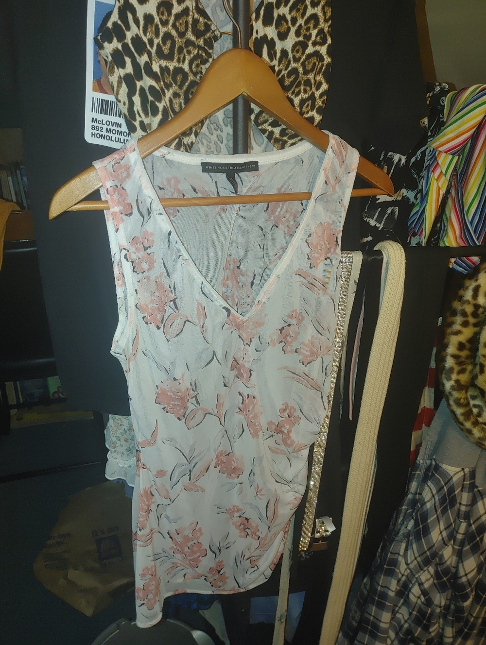 Sleeveless White Floral V-Neck Tank